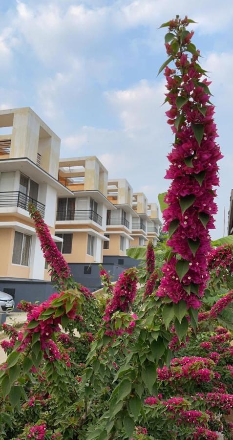 ROYAL MEADOWS - IGATPURI Bungalow B Exterior foto