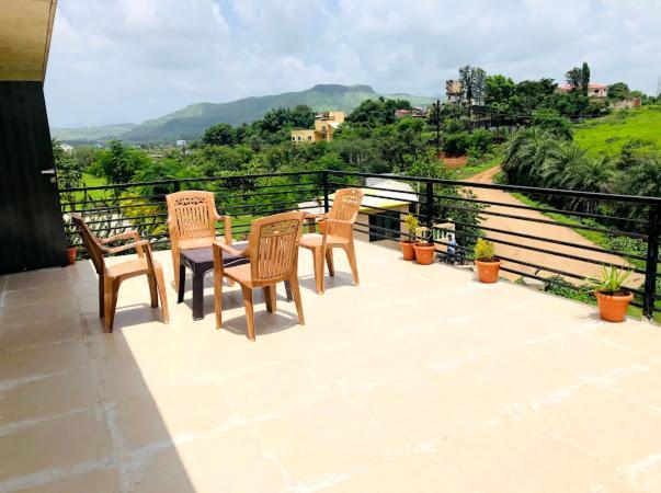 ROYAL MEADOWS - IGATPURI Bungalow B Exterior foto