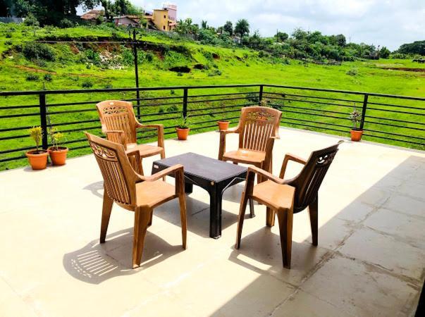 ROYAL MEADOWS - IGATPURI Bungalow B Exterior foto
